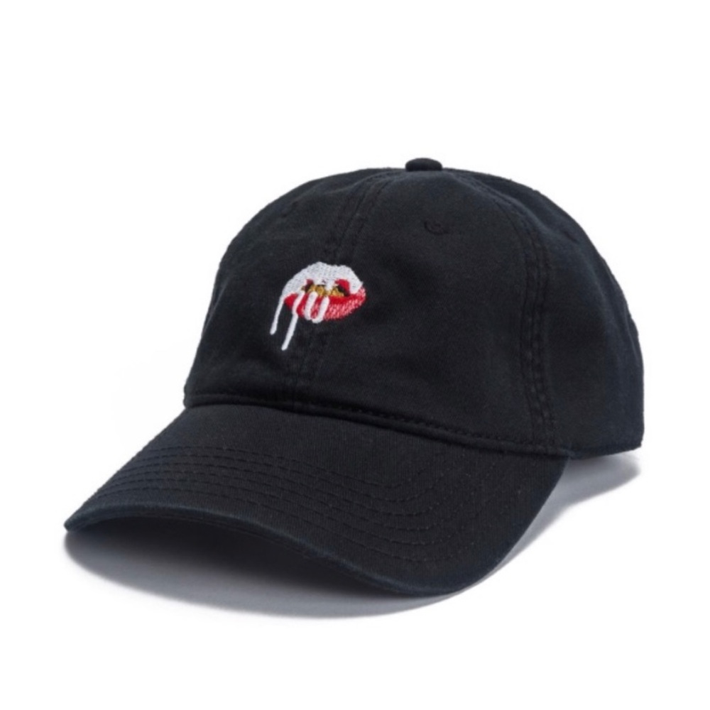 Kylie Cosmetics original lips logo dad hat